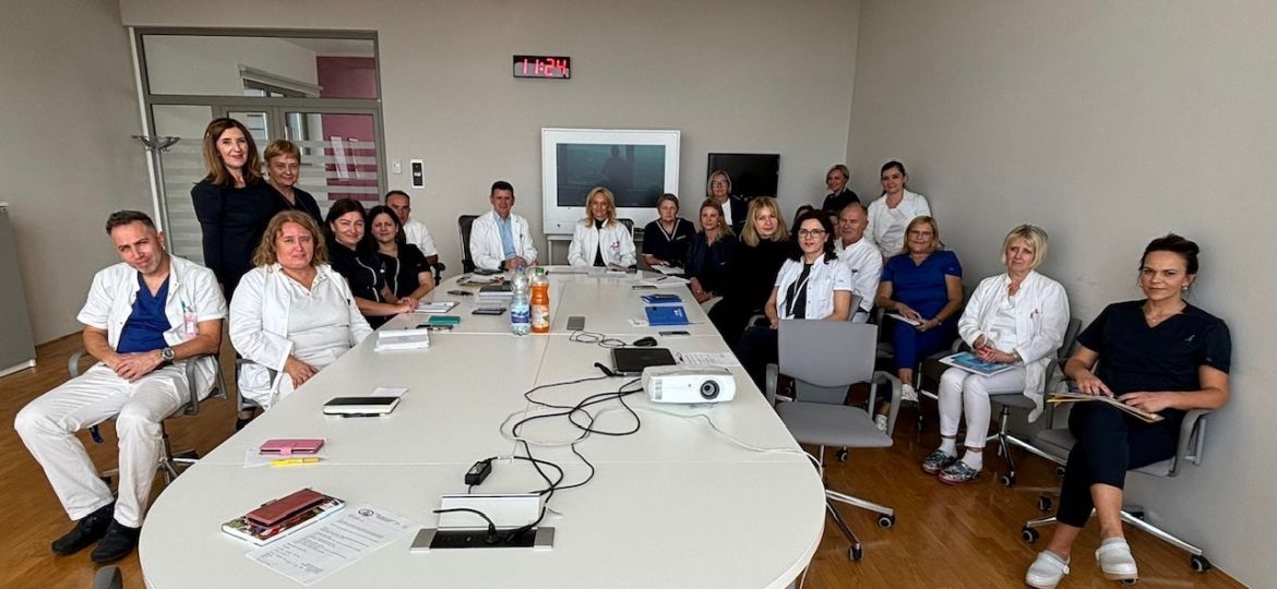 36880025-46d7-433d-aa6d-880eefe4179d